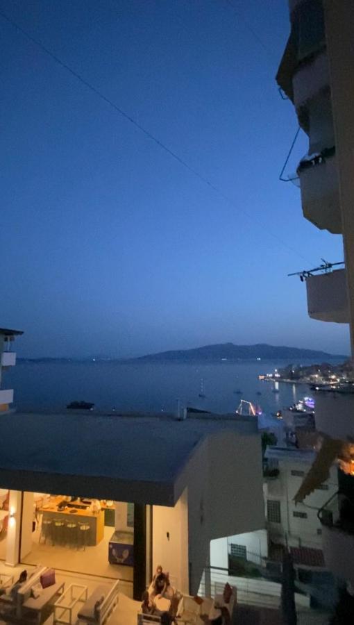 Crown Apartment Sarande Exterior photo